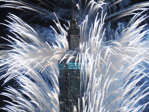 _101꟟Ҏ(gu)200루D