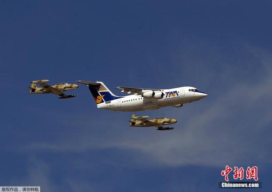 ?sh)ؕrg1129,һd81˵Avro RJ85͙Cڸ炐ȁ(j)ֺƠ߇HCڹٷ罻W(wng)վl(f)ϢQ,C͙Cע̖CP2993Cd72˿ͺ9CMˆTDԓCYψD